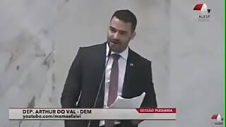 Mamã_e falei fudendo polí_ticos corruptos. (Deputado Arthur do Val-SP expondo corruptos)